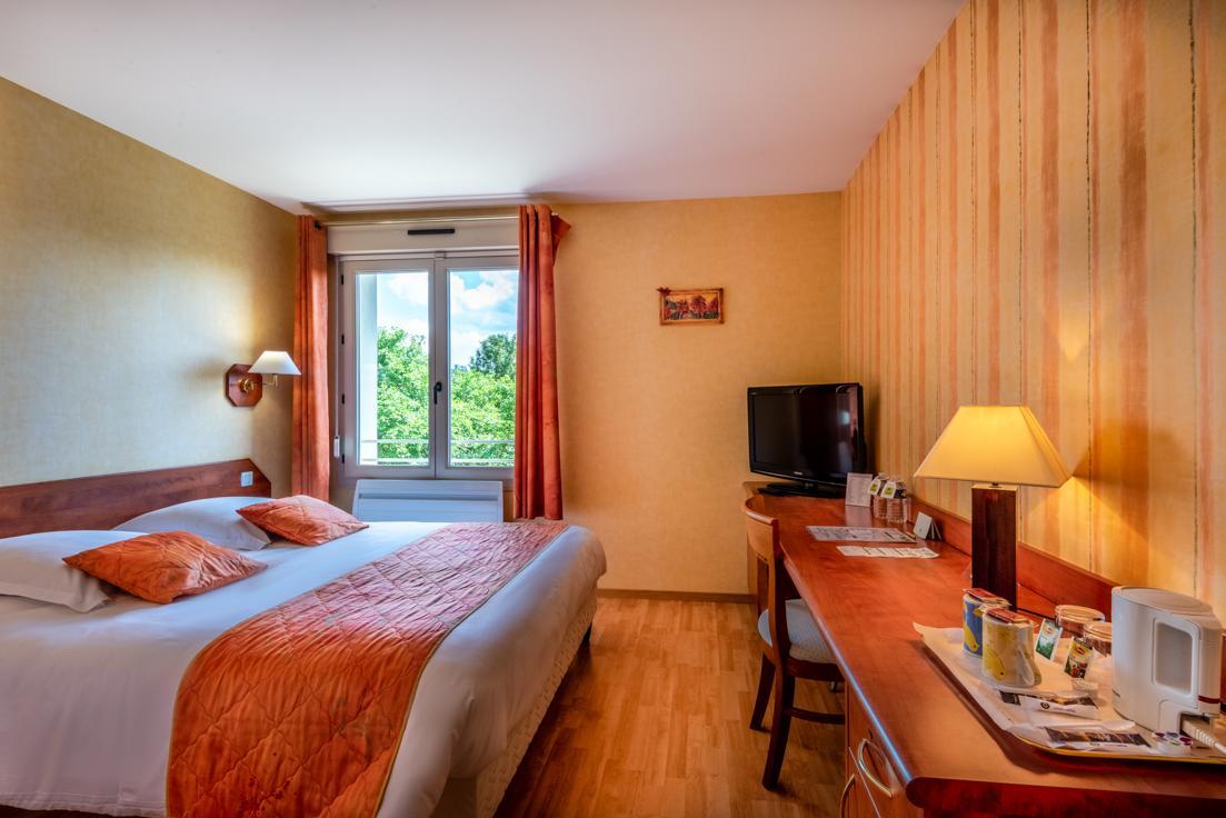 Logis Le Relais De Vacherauville Exterior foto